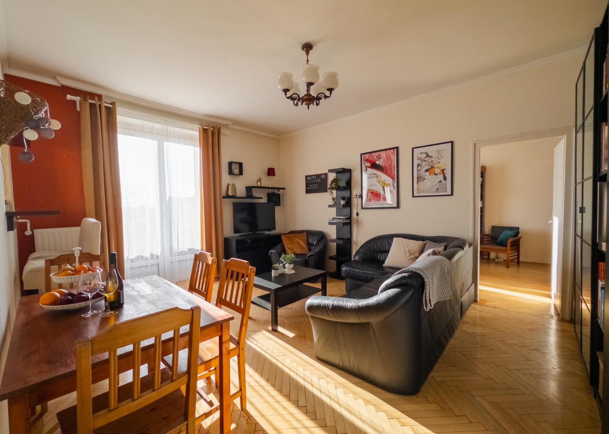 Loggia Apartman Дьор Екстериор снимка